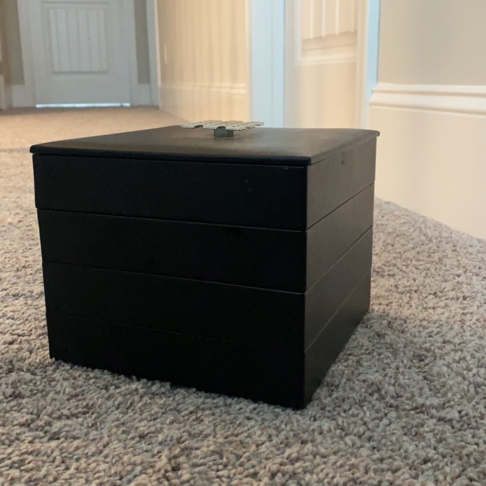Stackable Jewelry Box - Picture 3 of 3